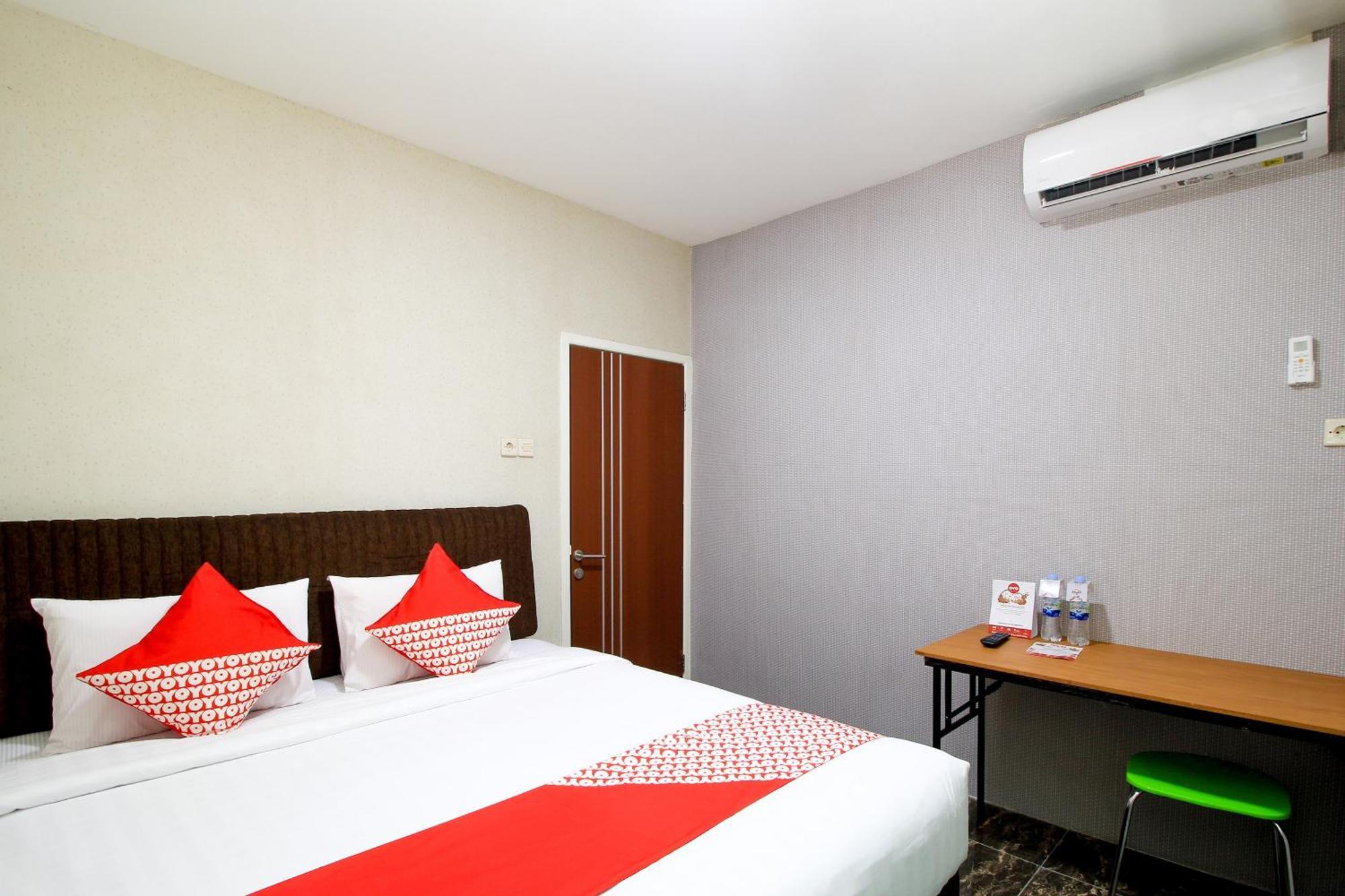 Super Oyo Capital O 217 A1 Hotel Sorabaya Extérieur photo
