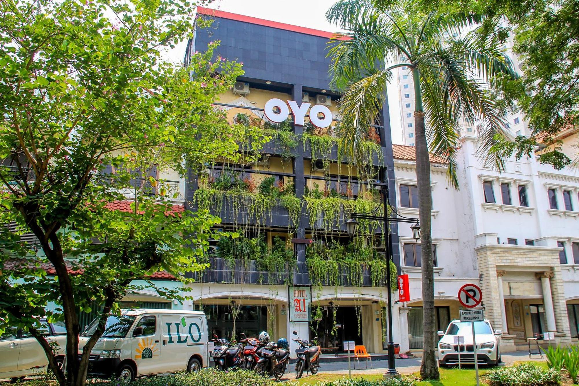 Super Oyo Capital O 217 A1 Hotel Sorabaya Extérieur photo